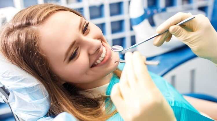 İmplant nedir? Diş implantı tedavisi kimlere uygulanır?